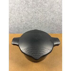 Pampered Chef 2 Quart Microwave Cooker Black Plastic Steamer Strainer Lid 2778